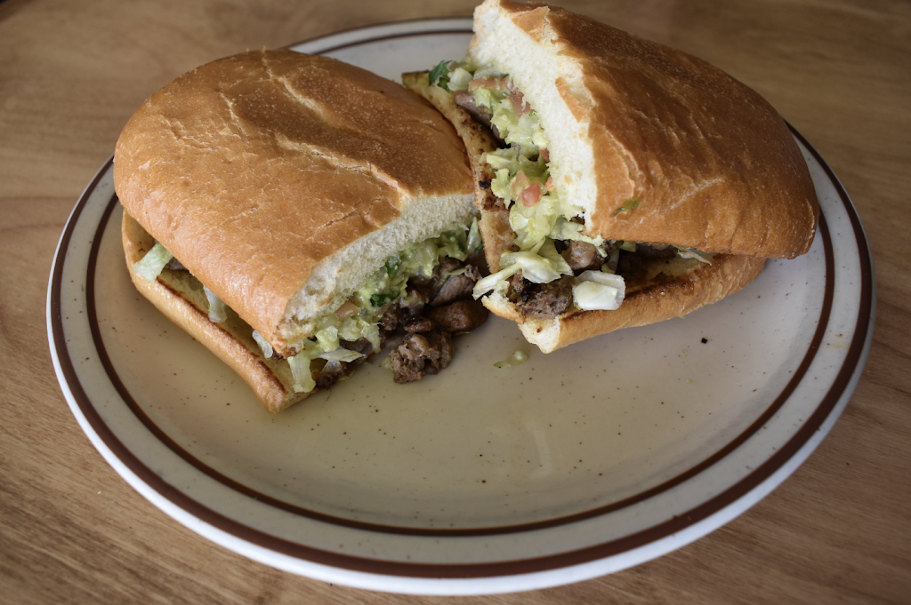 Rubalcabas Mexican Restaurant | restaurant | 1500 Red Butte St, Pahrump, NV 89048, USA | 7757274225 OR +1 775-727-4225