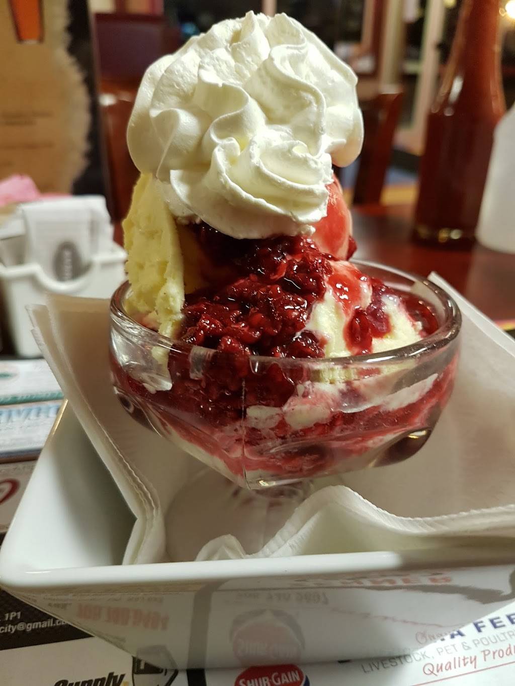 Marty Moos | restaurant | 2205 Keene Rd, Peterborough, ON K9J 6X9, Canada | 7057400558 OR +1 705-740-0558