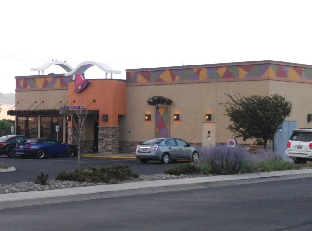 Taco Bell | meal takeaway | 2 Pine Cone Rd, Dayton, NV 89403, USA | 7752461188 OR +1 775-246-1188