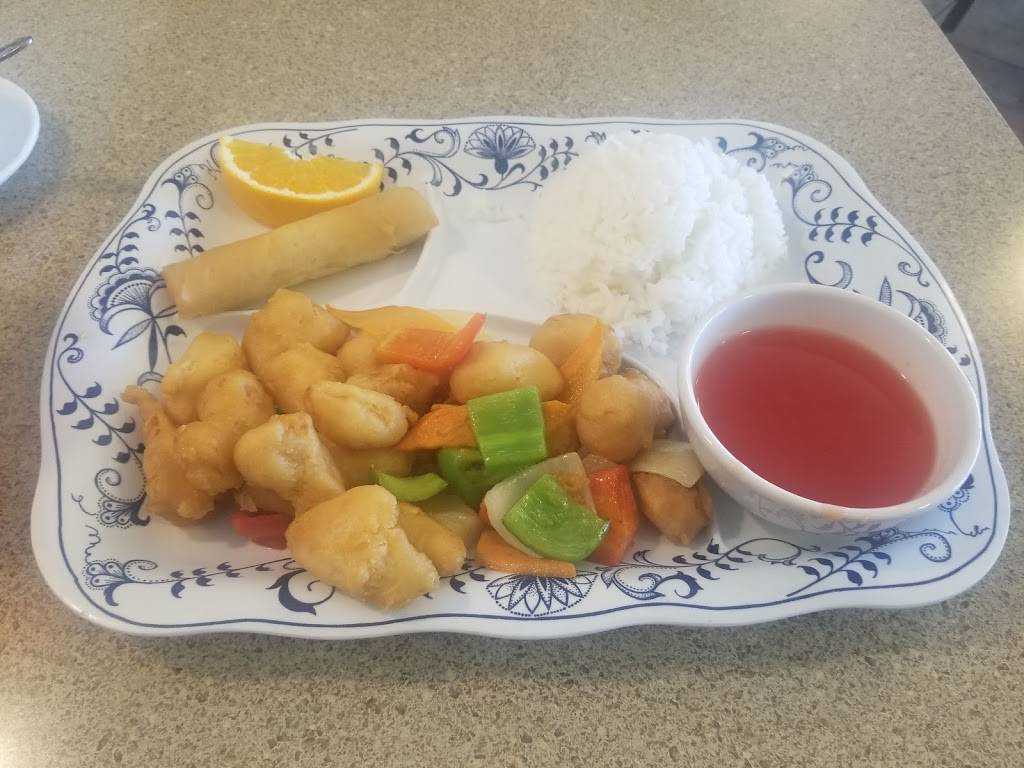 Dragon King Chinese Restaurant | restaurant | 6867 Mesa Ridge Pkwy, Fountain, CO 80817, USA | 7193823023 OR +1 719-382-3023