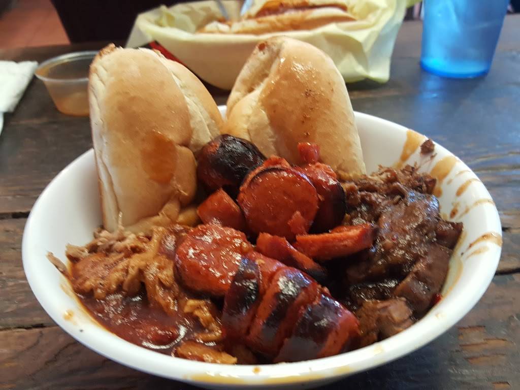 Britts BBQ and Catering | meal delivery | 408 Main St, El Segundo, CA 90245, USA | 3106400408 OR +1 310-640-0408