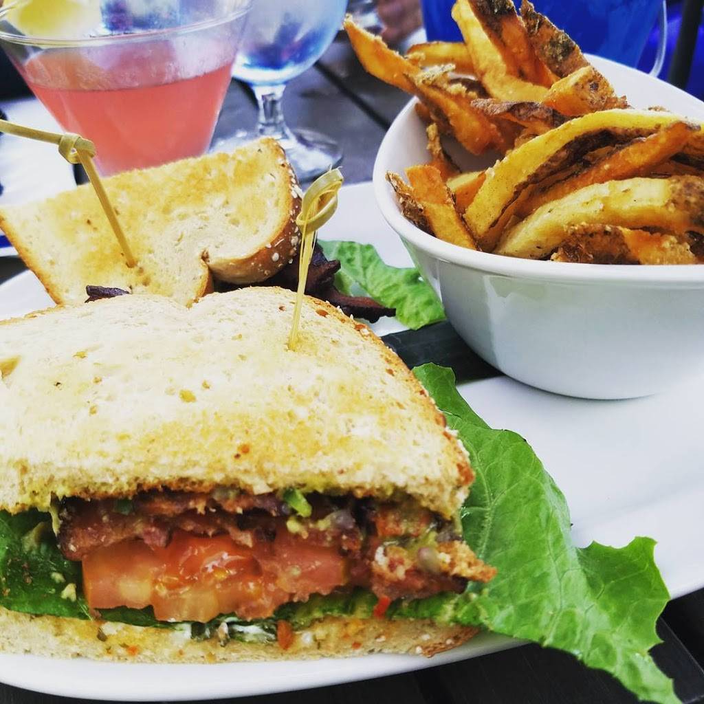 Tin Pan Alley | restaurant | 269 Commercial St, Provincetown, MA 02657, USA | 5084871648 OR +1 508-487-1648