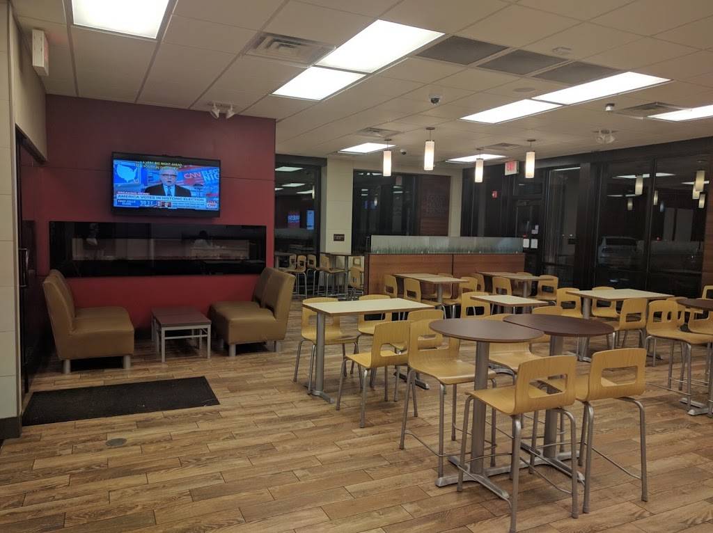 Wendys | restaurant | 69 Newbury St, Peabody, MA 01960, USA | 9785357505 OR +1 978-535-7505
