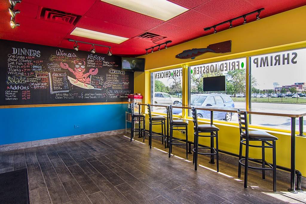 Surfs Up Maywood Chicken & Fish | restaurant | 713 Roosevelt Rd, Maywood, IL 60153, USA | 7084838748 OR +1 708-483-8748