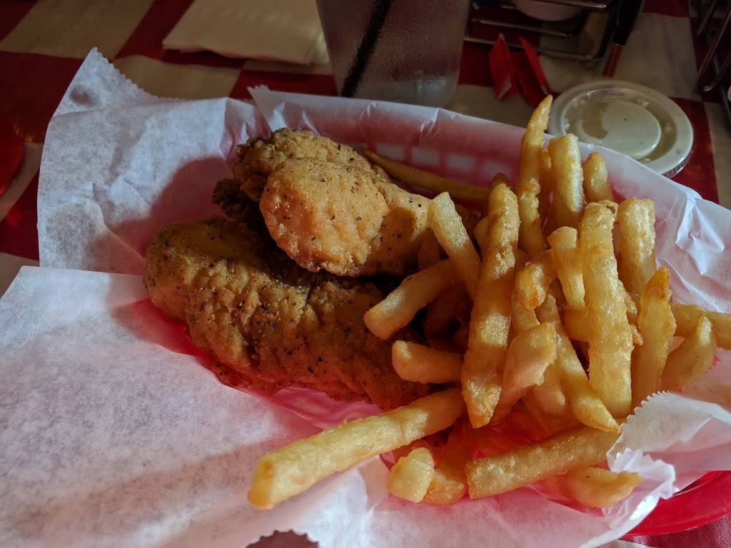 Andreas Red Rooster | restaurant | N14 w22032 Watertown Rd, Waukesha, WI 53186, USA | 2625741230 OR +1 262-574-1230