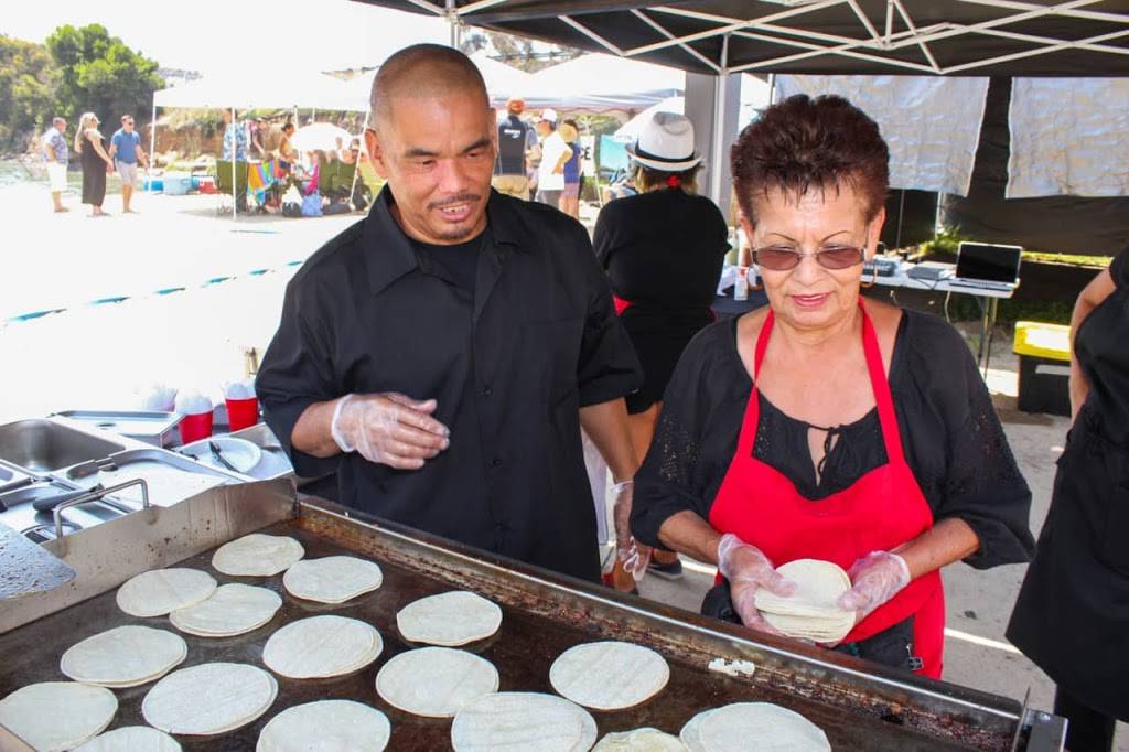 My Tias Tacos - Authentic Mexican Food Catering | restaurant | 2023 N Long Beach Blvd, Compton, CA 90221, USA | 9092038711 OR +1 909-203-8711