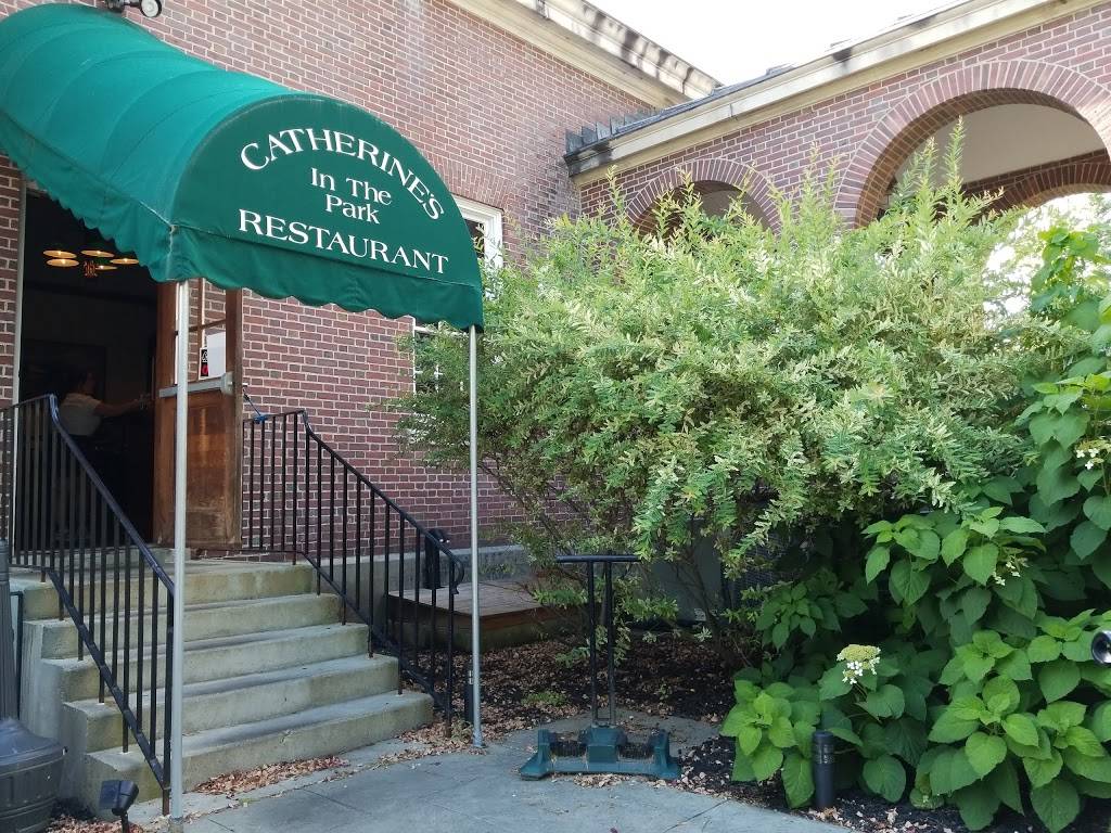 Catherines In the Park | restaurant | 58 Roosevelt Dr, Saratoga Springs, NY 12866, USA | 5185834657 OR +1 518-583-4657