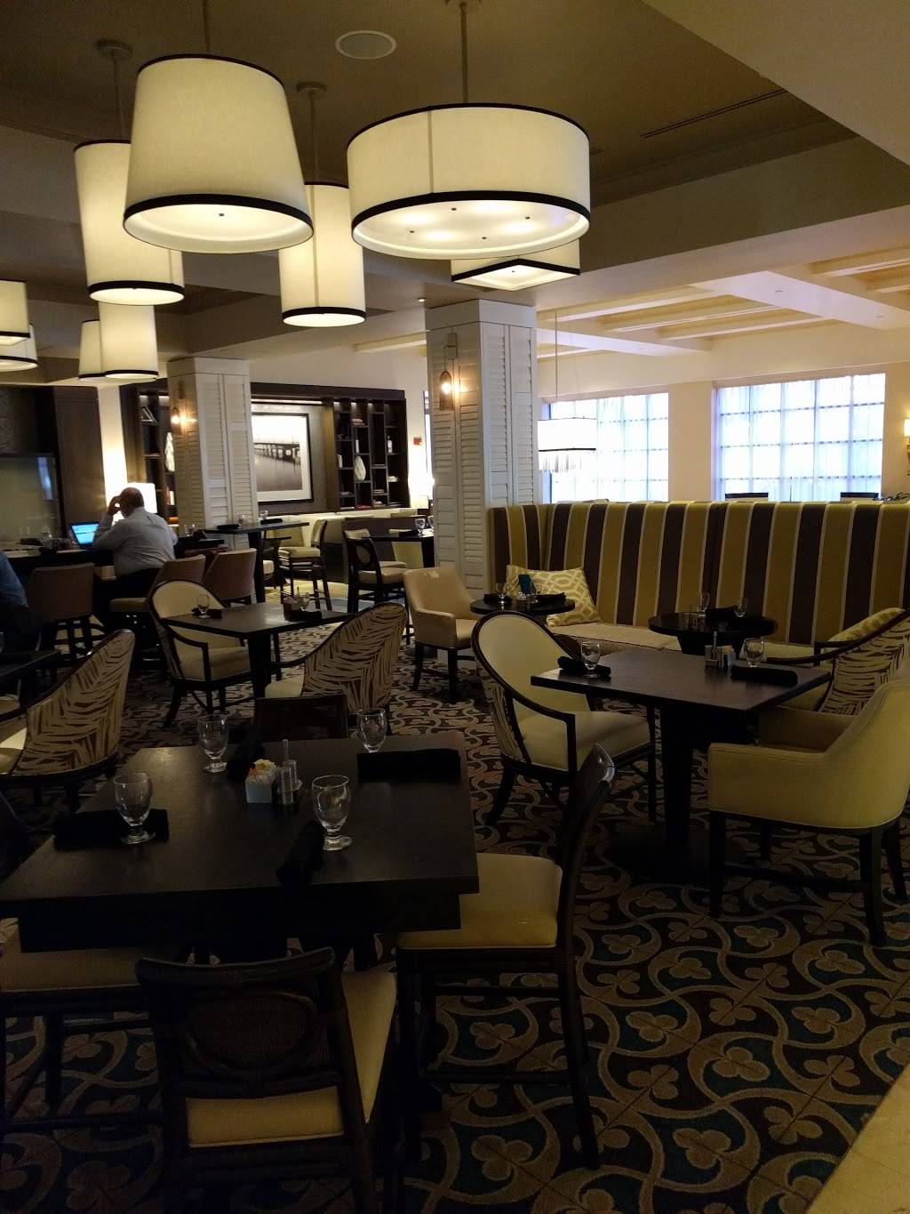 Cafe 5150 | restaurant | 5150 Town Center Cir, Boca Raton, FL 33486, USA | 5613924600 OR +1 561-392-4600