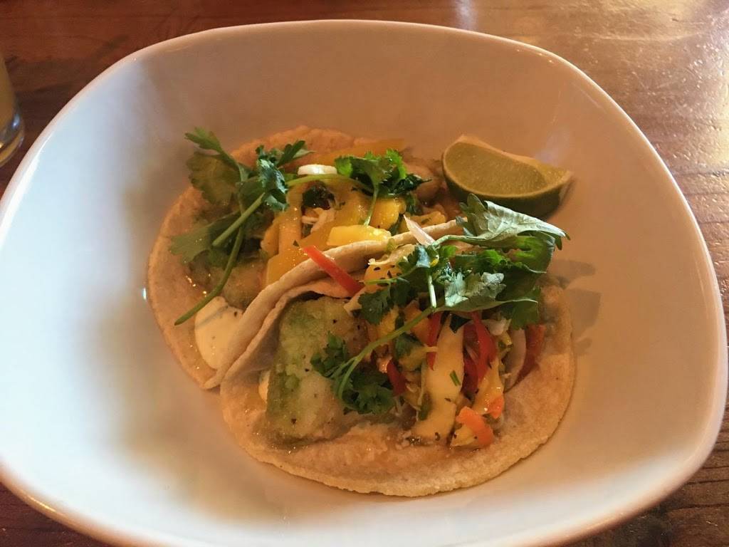 Napa Palisades Saloon | restaurant | 1000 Main St #100, Napa, CA 94559, USA | 7072961552 OR +1 707-296-1552