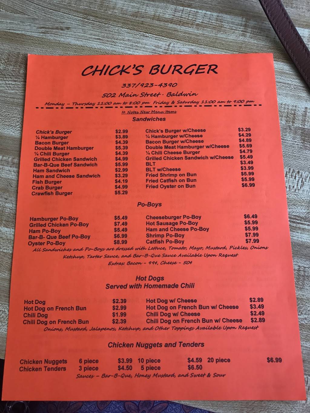Chicks Burgers | restaurant | 502 Main St, Baldwin, LA 70514, USA | 3379234390 OR +1 337-923-4390