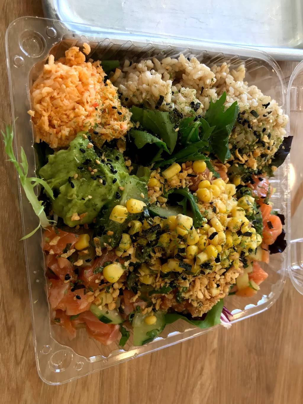 Poke Me | restaurant | 310 South La Brea Ave, Los Angeles, CA 90036, USA | 3238523572 OR +1 323-852-3572