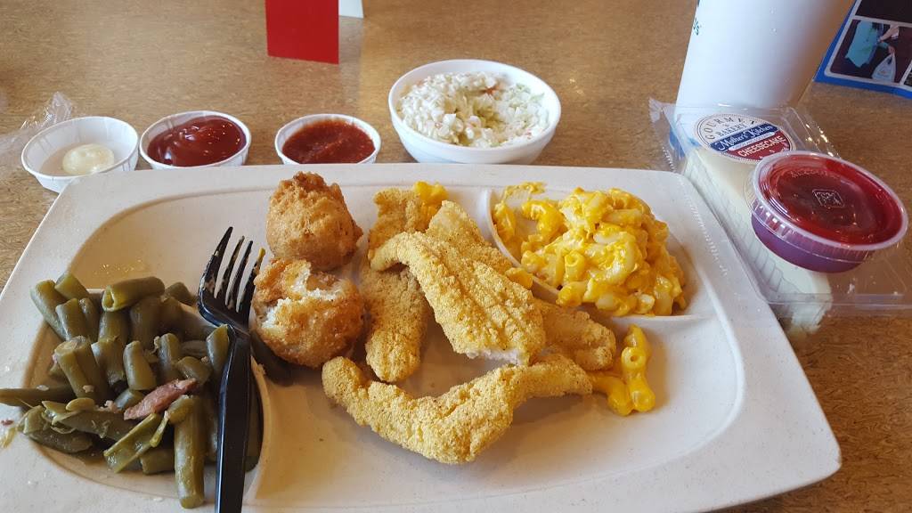 Captain Ds | restaurant | 318 Blanding Blvd, Orange Park, FL 32073, USA | 9042725000 OR +1 904-272-5000