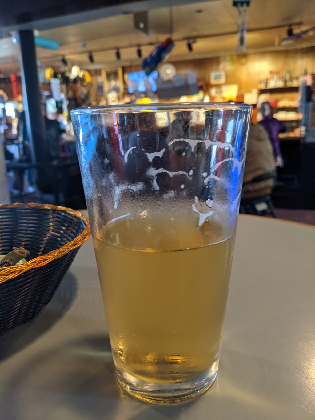 Docs Tavern | restaurant | 1414 Bay Ave, Ocean Park, WA 98640, USA | 3606654105 OR +1 360-665-4105