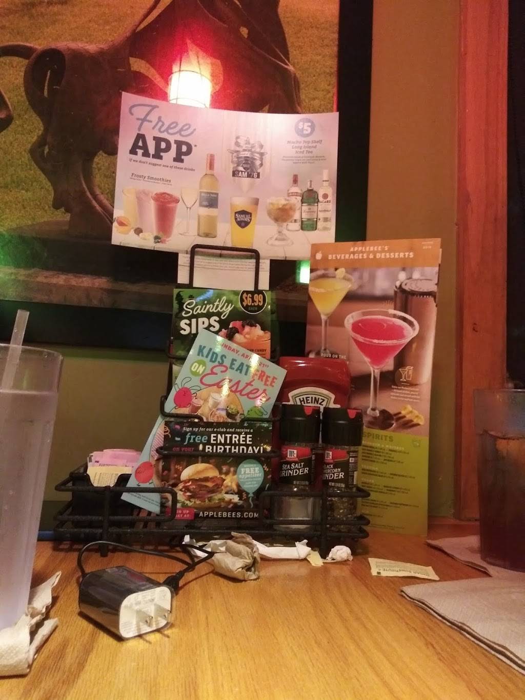 Applebees Grill + Bar | restaurant | 2729 N University Dr, Coral Springs, FL 33065, USA | 9547960330 OR +1 954-796-0330