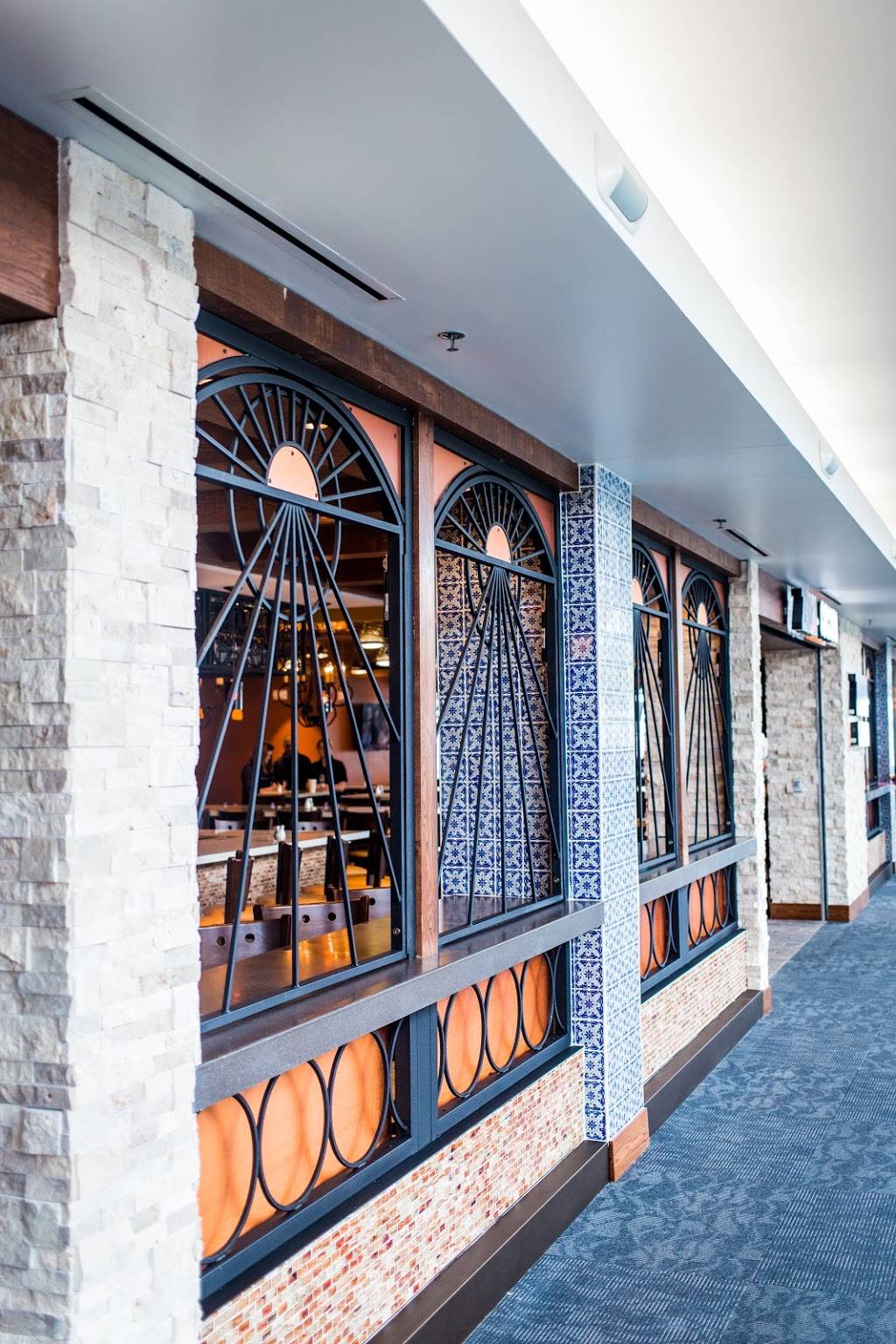 Zona Cocina | restaurant | 7050 Friendship Rd, Baltimore, MD 21240, USA | 4438443813 OR +1 443-844-3813