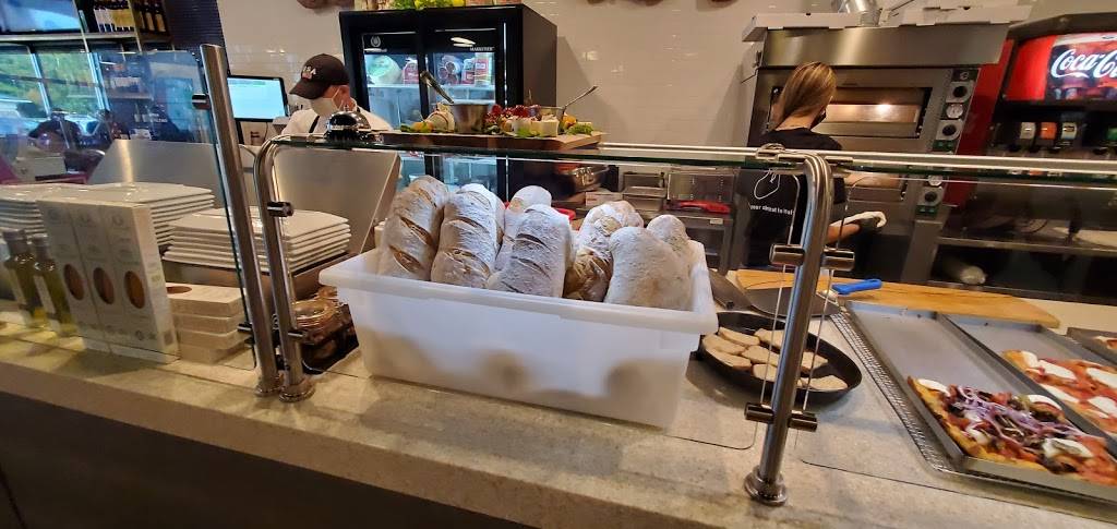 Via Italia wood fired pizza | restaurant | 8644 Hunters Park Way, Tampa, FL 33647, USA | 8134754857 OR +1 813-475-4857