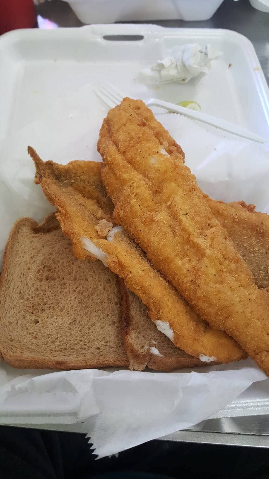 Penn Jersey Seafood | restaurant | 2840 Mt Ephraim Ave, Camden, NJ 08104, USA | 8568852827 OR +1 856-885-2827