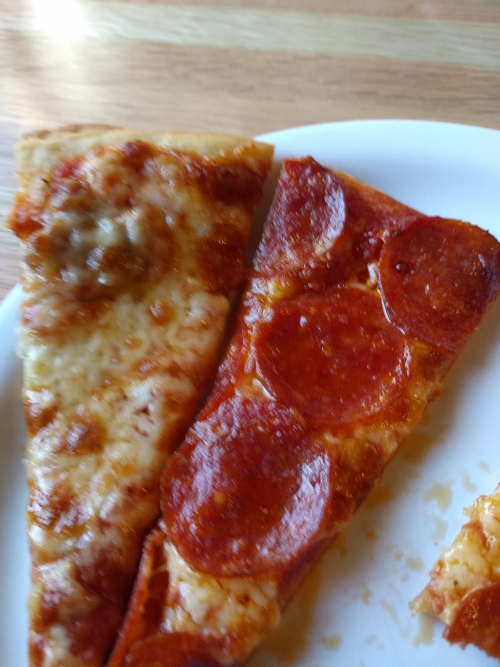 Pizza Pub | meal delivery | 1402 Lake Shore Dr E, Ashland, WI 54806, USA | 7156826641 OR +1 715-682-6641