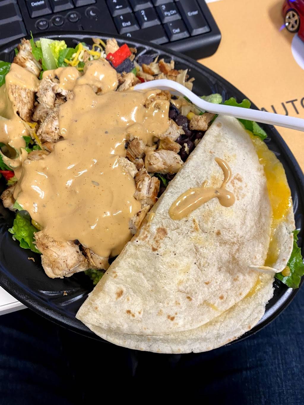 Pollo Tropical | restaurant | 3051 W Commercial Blvd, Fort Lauderdale, FL 33309, USA | 9544845273 OR +1 954-484-5273