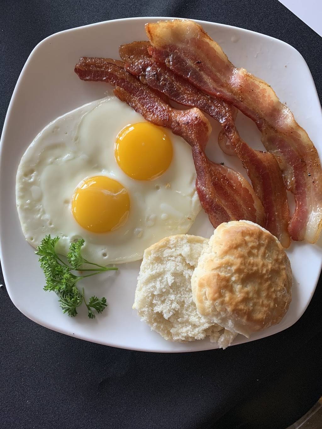 Soul of Detroit | restaurant | 13830 Lakeside Cir, Sterling Heights, MI 48313, USA | 5868846759 OR +1 586-884-6759