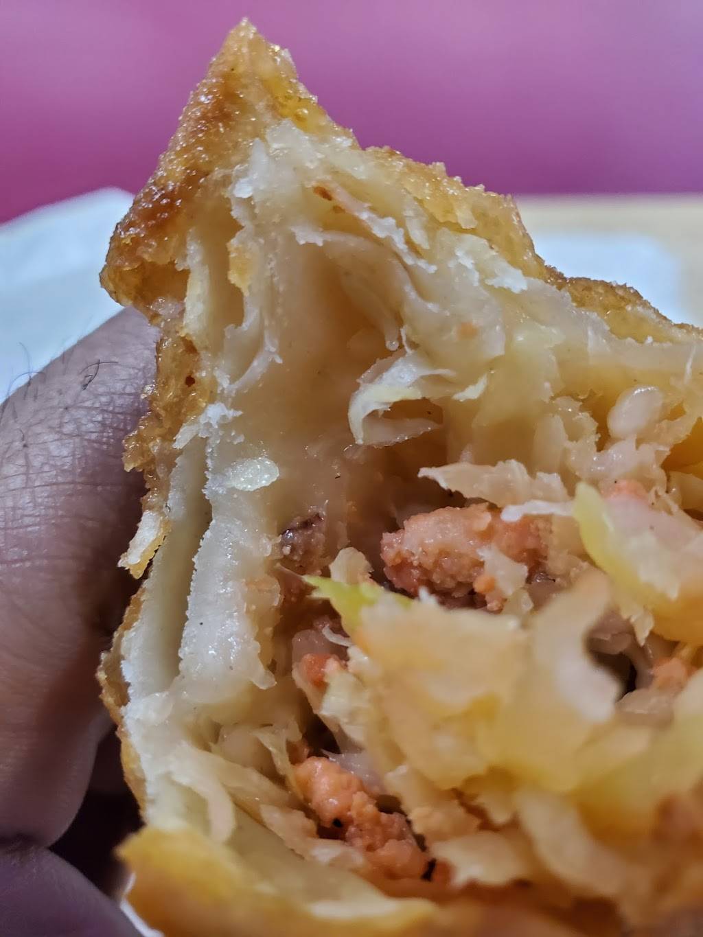 Hing Wong Chinese Restaurant | restaurant | 1101 Huntingdon Ave, Waterbury, CT 06704, USA | 2037540938 OR +1 203-754-0938