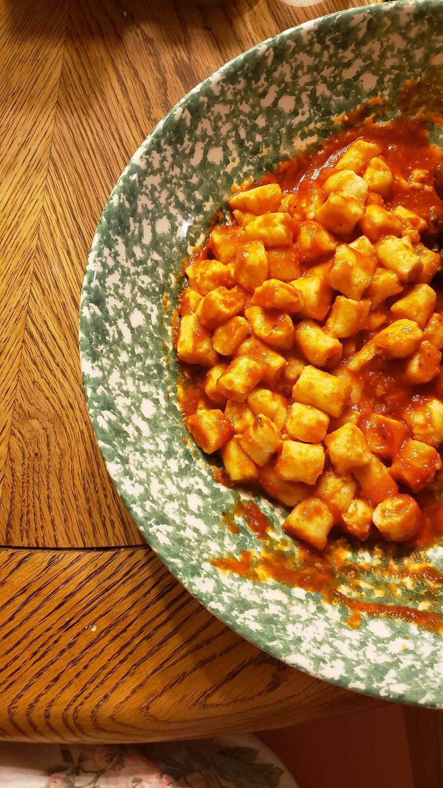 Alessandros Pasta Company | restaurant | 130 Georgetown Rd, Beaver Falls, PA 15010, USA | 7244629673 OR +1 724-462-9673