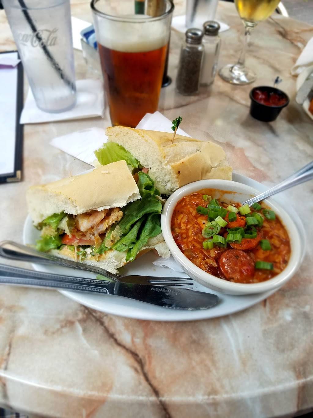 The Quarter Restaurant | restaurant | 19 Salem Ave SE, Roanoke, VA 24011, USA | 5403422990 OR +1 540-342-2990