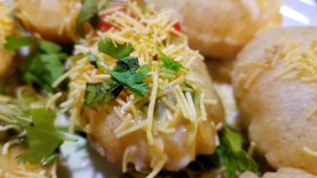 Desi Kitchen | restaurant | 2402 Bay Area Blvd ste a, Houston, TX 77058, USA | 2819546661 OR +1 281-954-6661