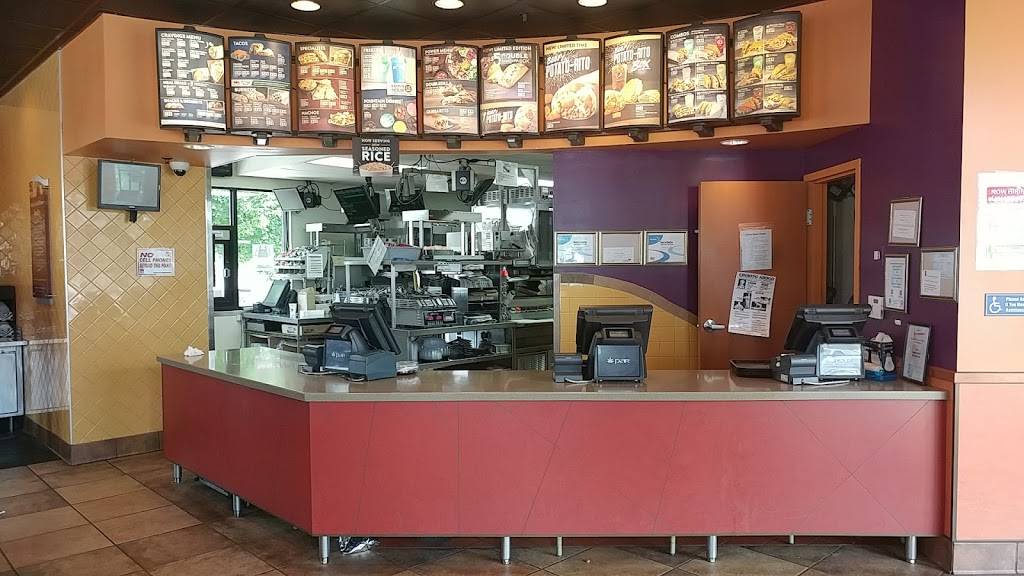 Taco Bell | meal takeaway | 1199 Berkshire Blvd #A, Wyomissing, PA 19610, USA | 4847092364 OR +1 484-709-2364
