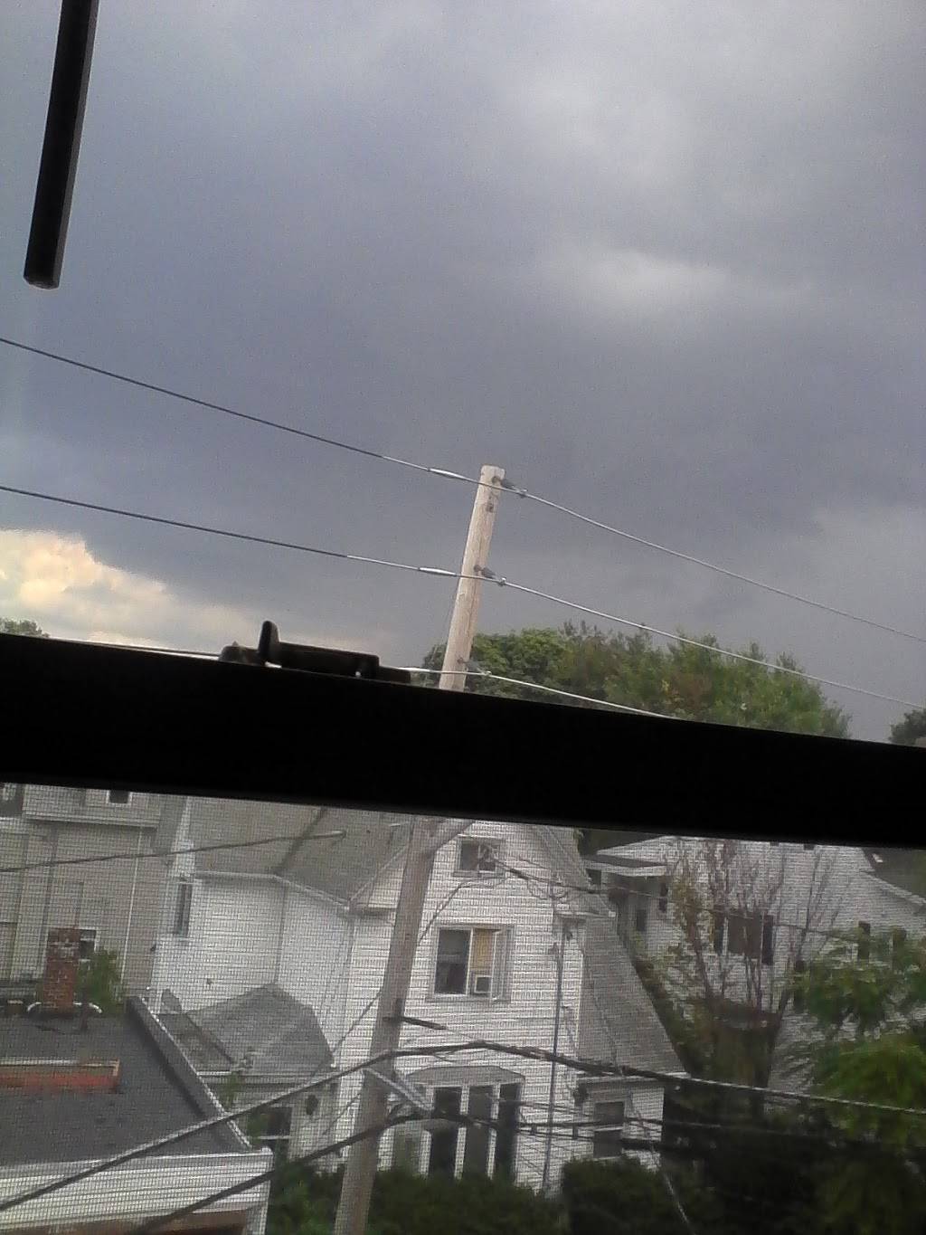 Addis Cafe | restaurant | 281 Cross St, Malden, MA 02148, USA | 7813243042 OR +1 781-324-3042