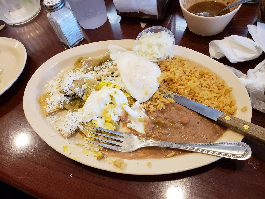 El Tapatio Restaurant | restaurant | 2049 East Cesar E Chavez Avenue, Los Angeles, CA 90033, USA | 3232662931 OR +1 323-266-2931