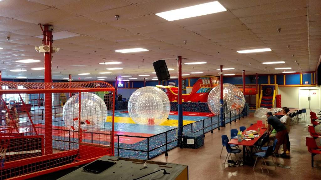 Air Fun Trampoline Park | meal takeaway | 2268 Golden Gate Dr, Greensboro, NC 27405, USA | 3364502102 OR +1 336-450-2102