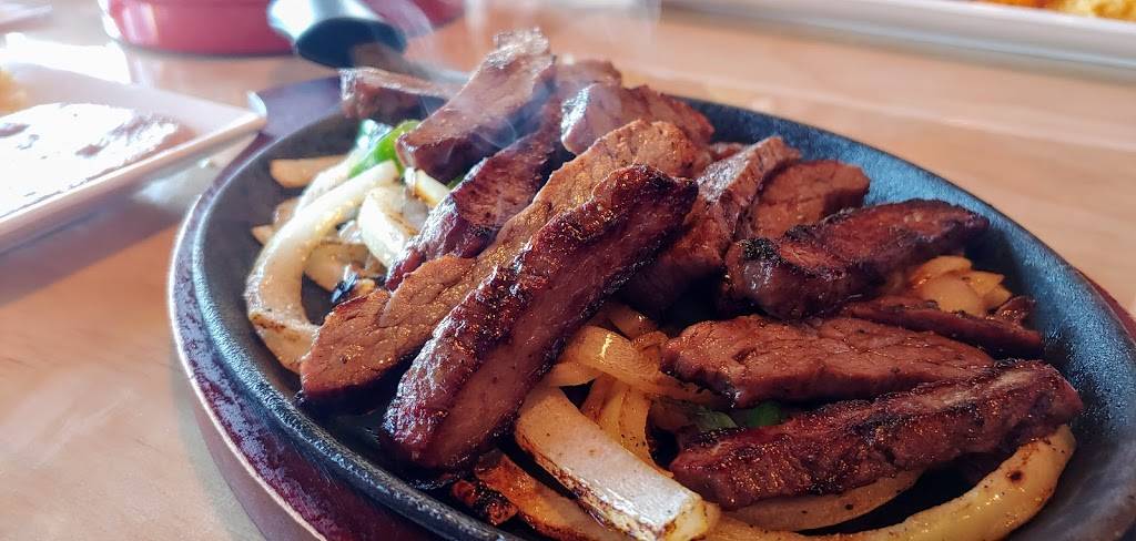 Flamingos Mexican Restaurant | restaurant | 900 Airport Fwy, Hurst, TX 76054, USA | 8178495575 OR +1 817-849-5575