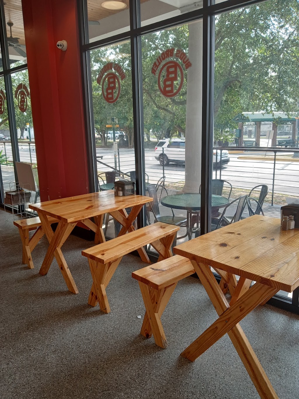 Buds Broiler | restaurant | 5101 Canal Blvd, New Orleans, LA 70124, USA | 5044882837 OR +1 504-488-2837