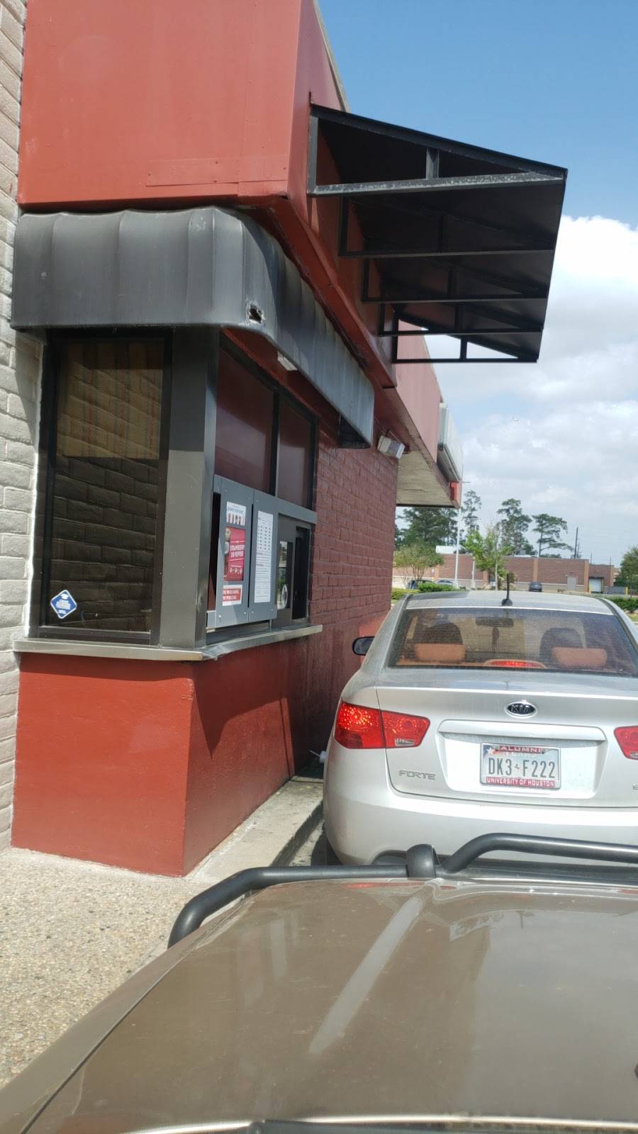 Jack in the Box | restaurant | 14555 Falling Creek Dr, Houston, TX 77014, USA | 2814446774 OR +1 281-444-6774