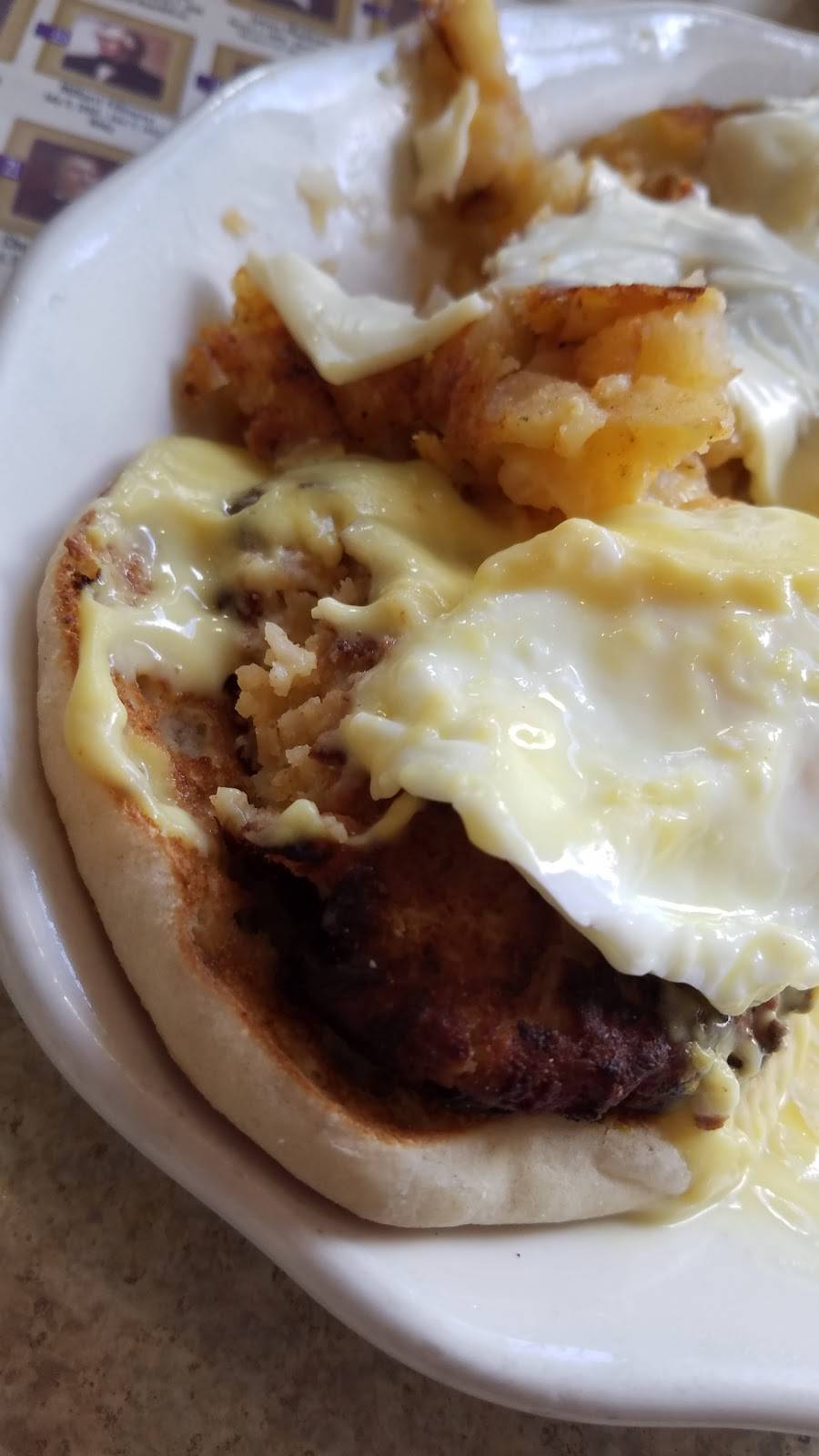 New Colony Diner Bridgeport | restaurant | 2321 Main St, Bridgeport, CT 06606, USA | 2033671217 OR +1 203-367-1217