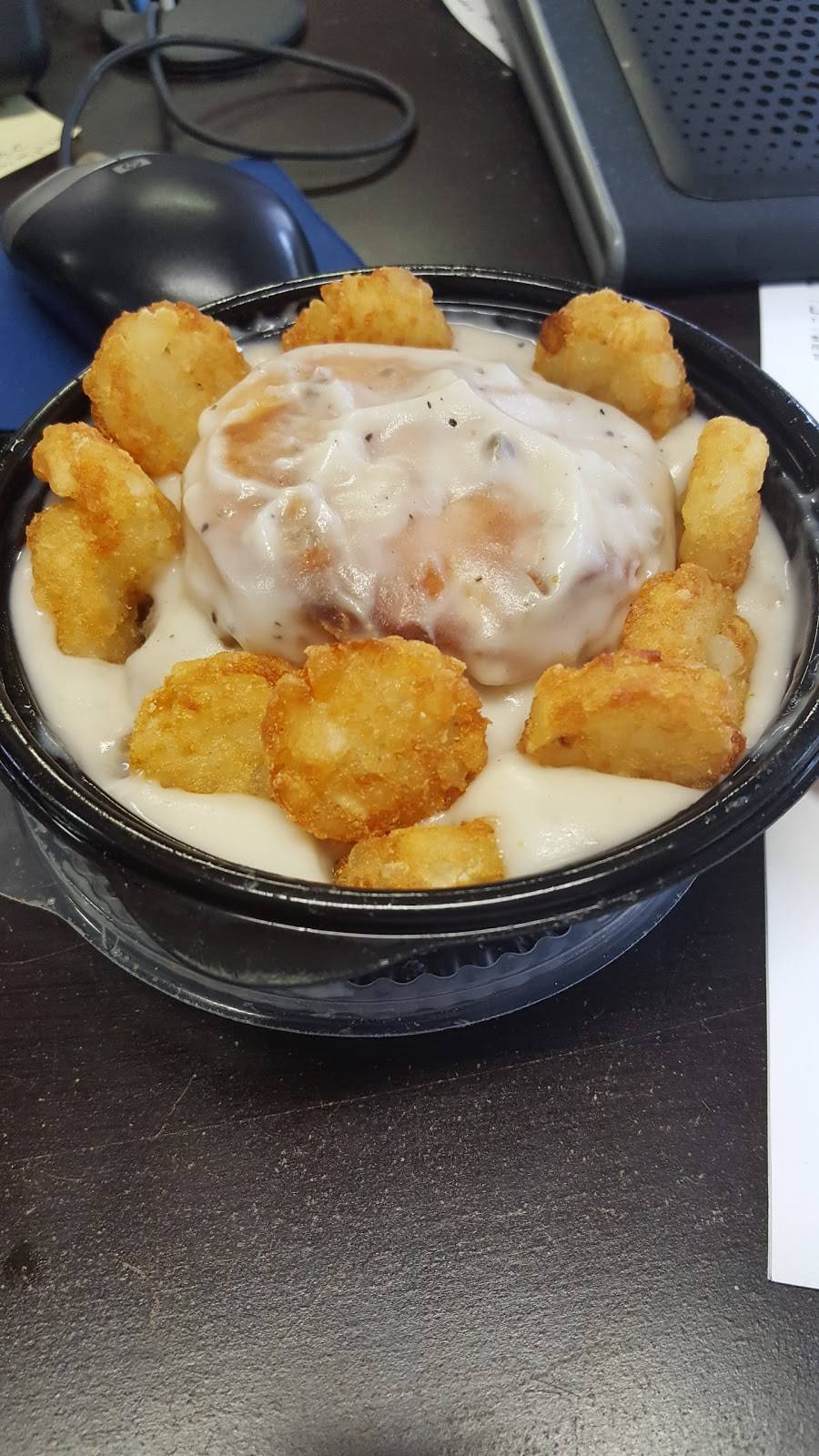 Hardees | restaurant | 5515 S Adams St, Bartonville, IL 61607, USA | 3096970500 OR +1 309-697-0500