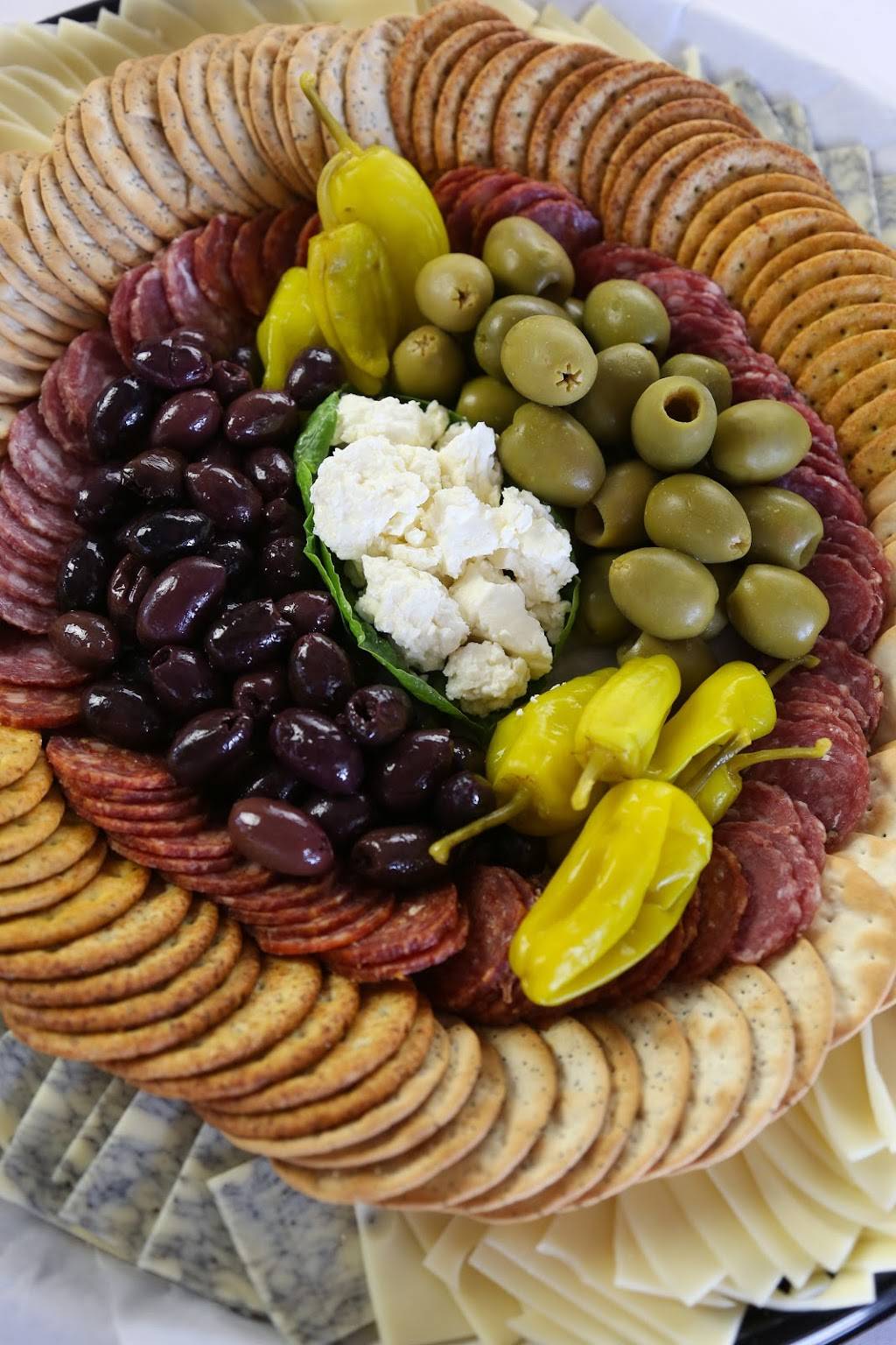 Captn Bills Backyard Grill | restaurant | 4240 Market St, Wilmington, NC 28403, USA | 9107620173 OR +1 910-762-0173