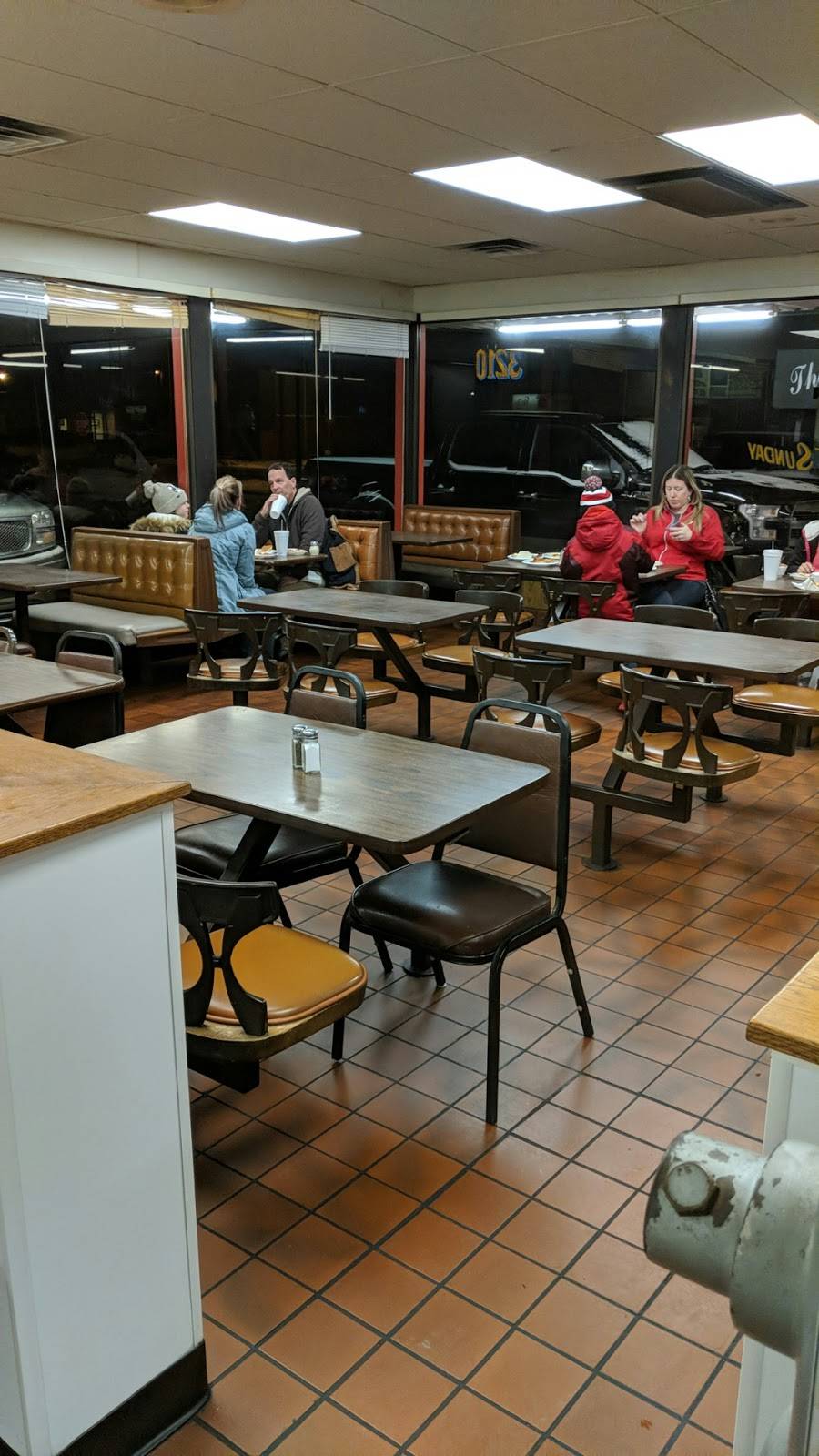 The Grinders & Spaghetti House - Moline | restaurant | 3210 Avenue of the Cities, Moline, IL 61265, USA | 3097647599 OR +1 309-764-7599