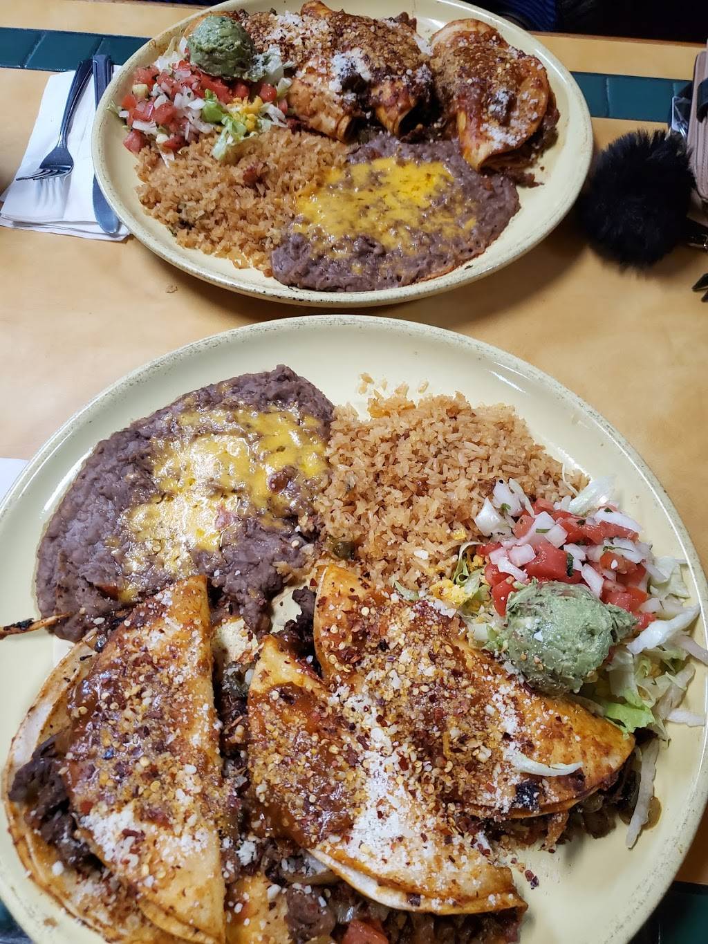 Reynas Amazing Mexican Restaurant | restaurant | 411 Garfield St S, Tacoma, WA 98444, USA | 2535382368 OR +1 253-538-2368