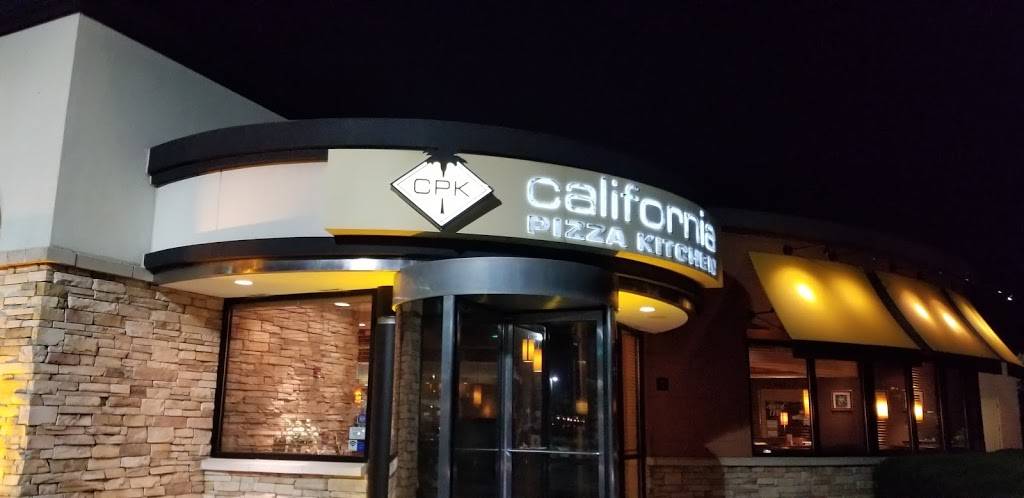 California Pizza Kitchen at Warrenville | restaurant | 28258 Diehl Rd, Warrenville, IL 60555, USA | 6303930852 OR +1 630-393-0852
