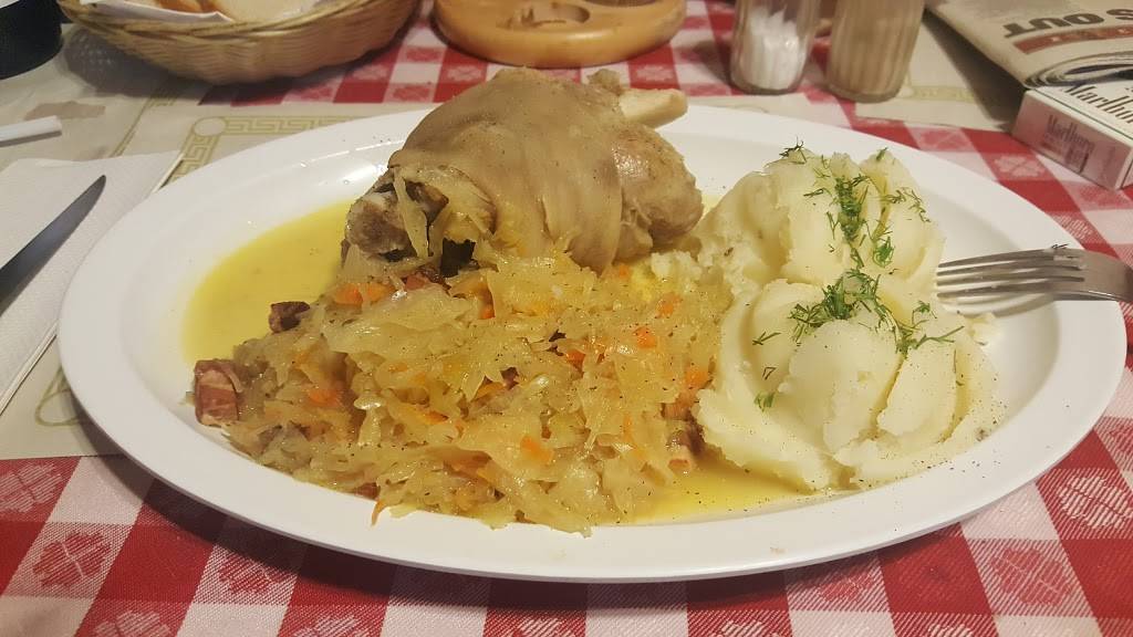 Corner Helen & Stans Inc | restaurant | 5960 S Archer Ave, Chicago, IL 60638, USA | 7735856131 OR +1 773-585-6131