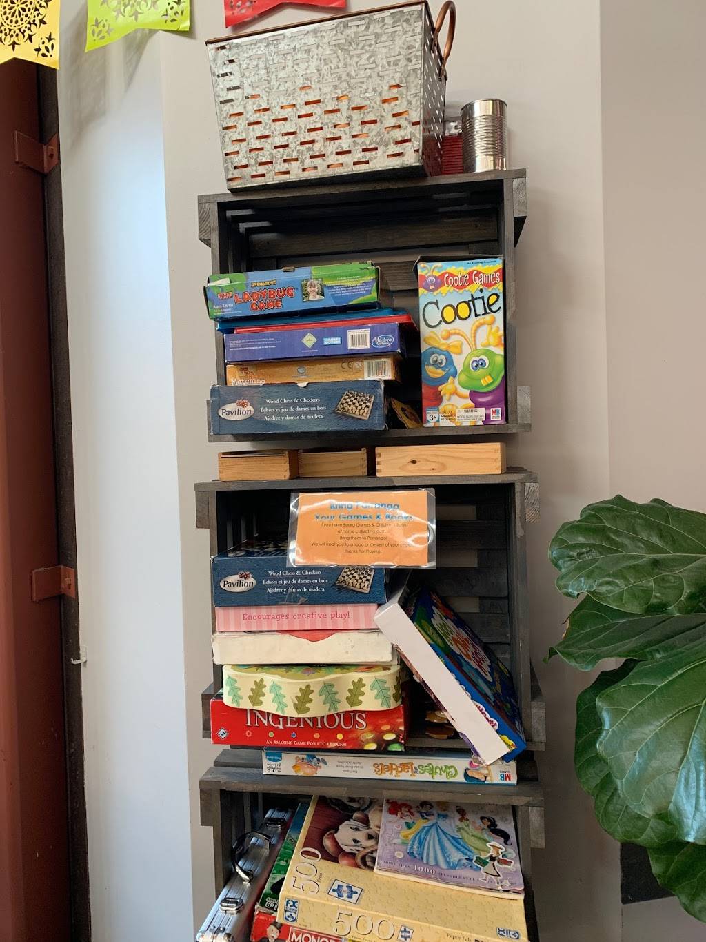 Parranga Taqueria and Cerveceria | restaurant | 800 Strawberry Village #801, Mill Valley, CA 94941, USA | 4155695009 OR +1 415-569-5009