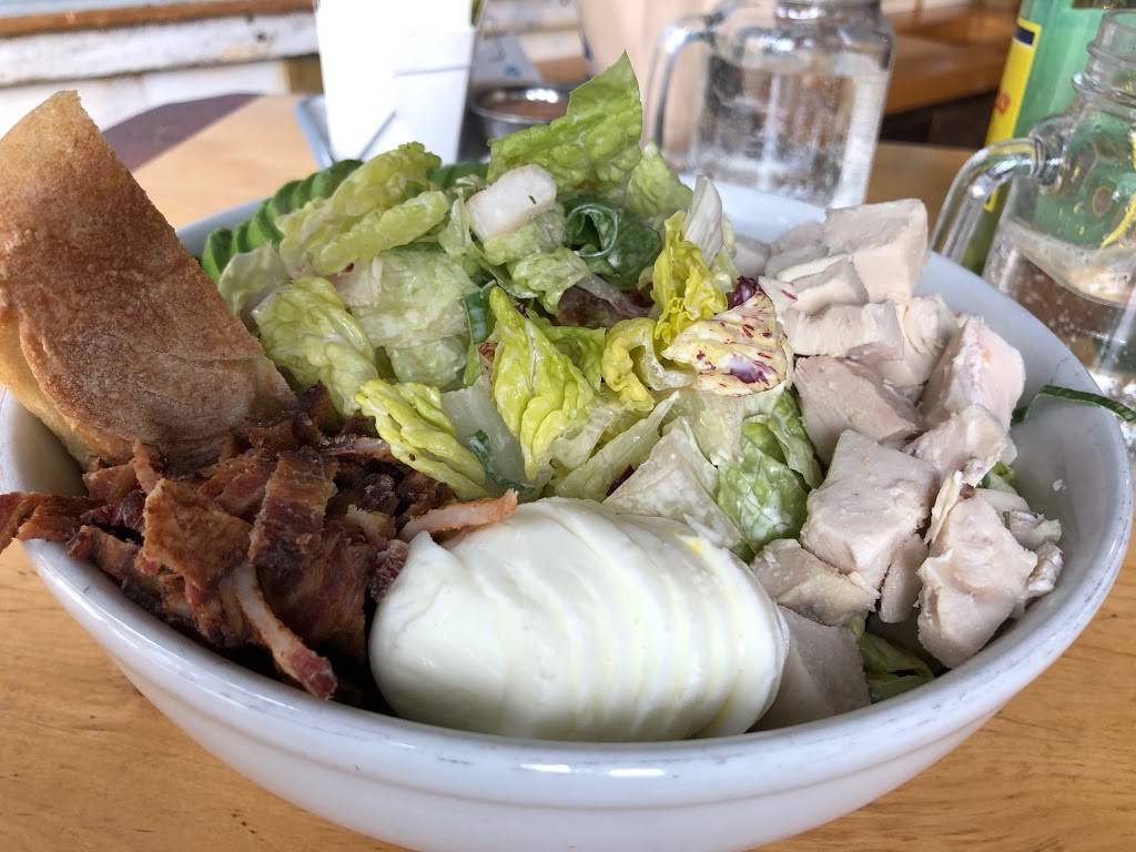 Blue Barn Chestnut | meal takeaway | 2105 Chestnut St, San Francisco, CA 94123, USA | 4154413232 OR +1 415-441-3232