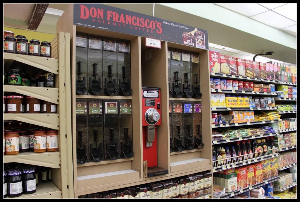 Beverly Hills Market & Deli | restaurant | 303 N Crescent Dr, Beverly Hills, CA 90210, USA | 3106573663 OR +1 310-657-3663