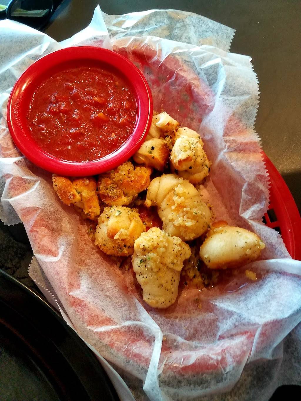 Sammy Joes Pizzeria Cafe | restaurant | 8760 SE 165th Mulberry Ln, The Villages, FL 32162, USA | 3526331949 OR +1 352-633-1949