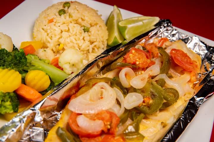 Villa Antigua Grill | restaurant | 9505 Mines Rd #103, Laredo, TX 78045, USA | 9567248452 OR +1 956-724-8452