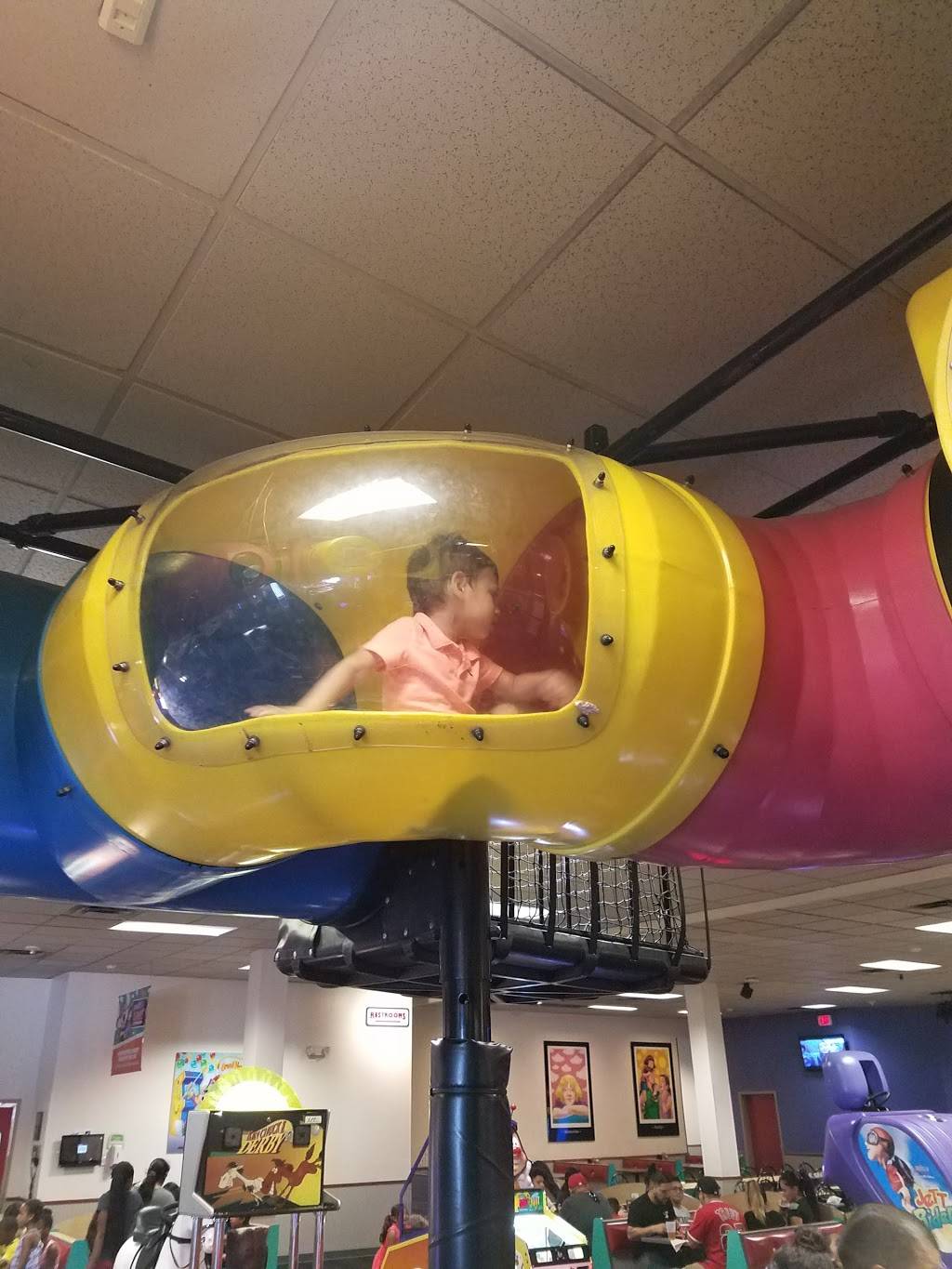 Chuck E. Cheeses | restaurant | 17069 Valley Blvd Ste. D, Fontana, CA 92335, USA | 9093500403 OR +1 909-350-0403