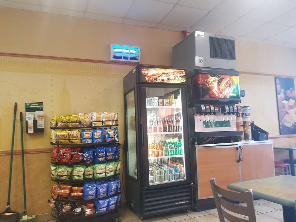 Subway Restaurants | restaurant | 8767 Old Kings Rd S, Jacksonville, FL 32217, USA | 9047336444 OR +1 904-733-6444