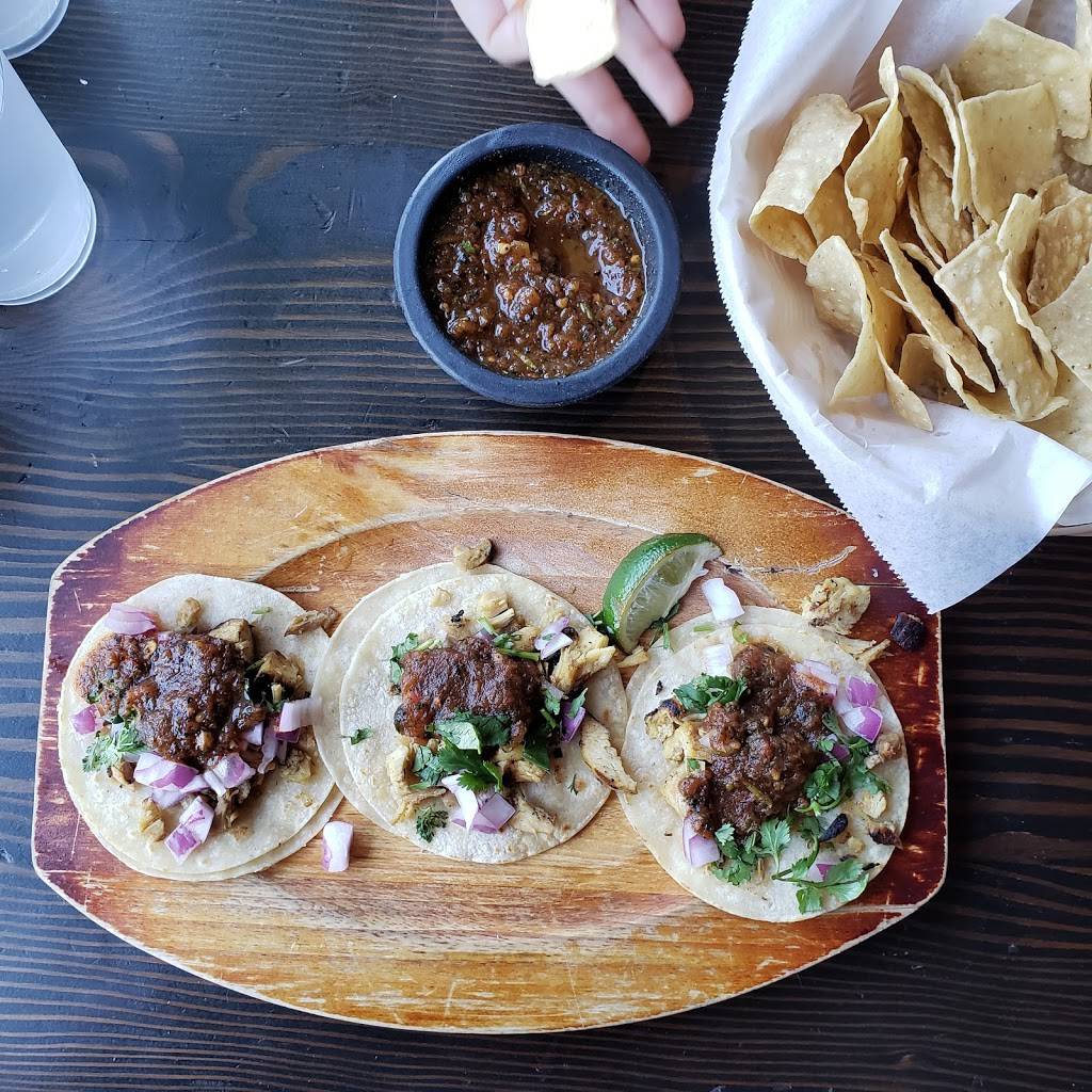 Jalapeno Petes | restaurant | 11618 Ventura Blvd, Studio City, CA 91604, USA | 8185794264 OR +1 818-579-4264